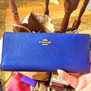 Coach Sport Blue Crossgrain Leather Large Bifold Slim Wallet C3440